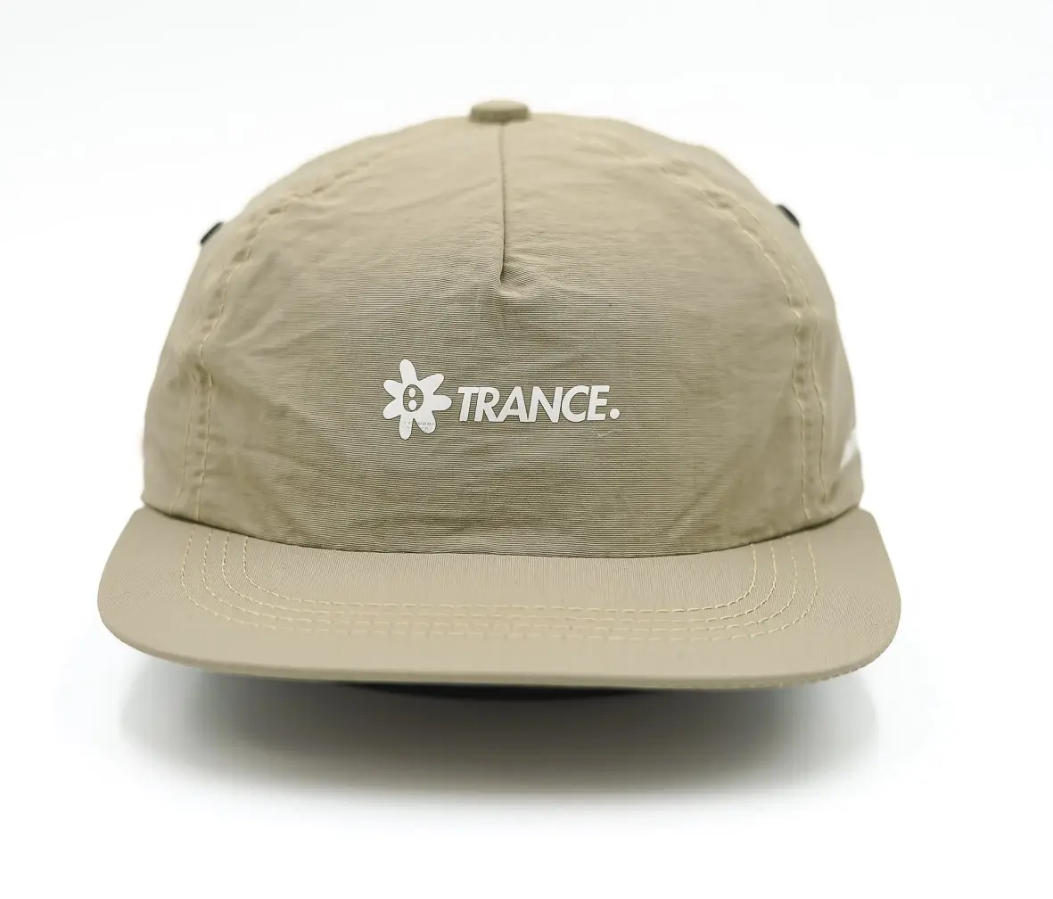 DECONSTRUCTED 001 — BEIGE